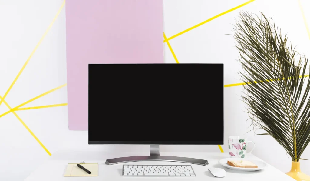 نور صفحه مانیتور الجی کم شده؟ بررسی ۸ علت و روشهای...