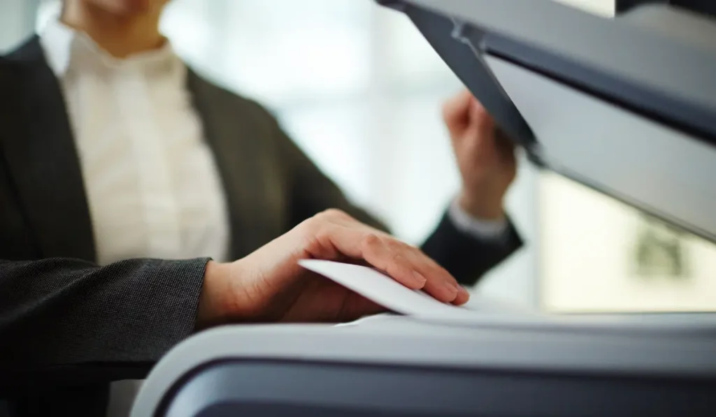 چرا دستگاه کپی کمرنگ چاپ میکند